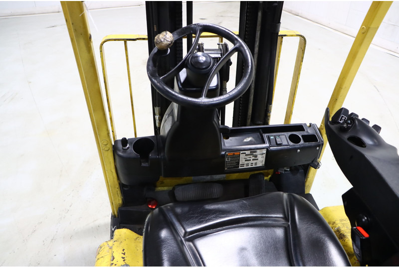 Hyster J1.8XNT - Empilhadeira elétrica: foto 2 Hyster J1.8XNT - Empilhadeira elétrica: foto 2