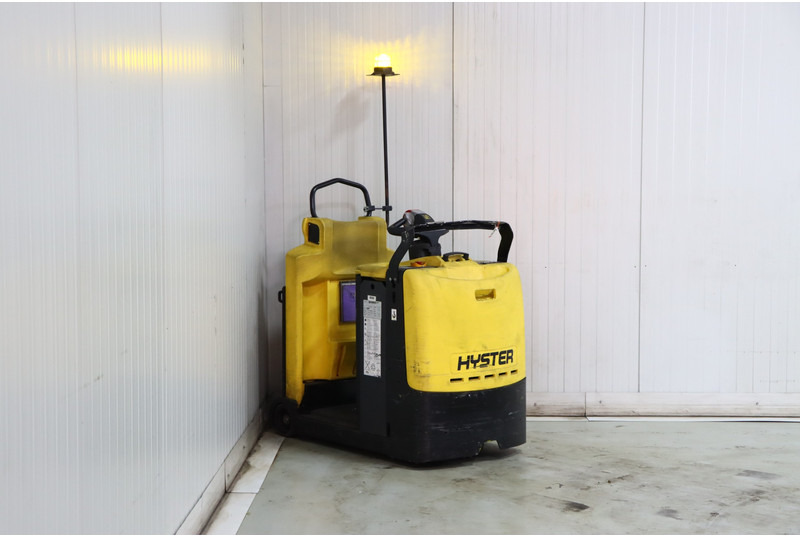 Hyster LO5.0T - Trator elétrics: foto 5 Hyster LO5.0T - Trator elétrics: foto 5