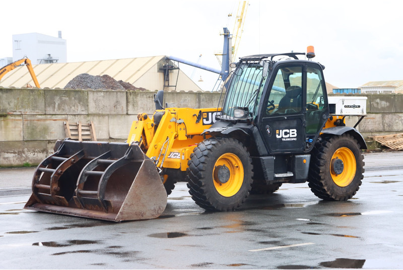 JCB 541-70 - Empilhador telescópico: foto 4 JCB 541-70 - Empilhador telescópico: foto 4