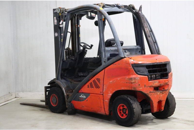 Linde H25D-02 - Empilhadeira a diesel: foto 4 Linde H25D-02 - Empilhadeira a diesel: foto 4