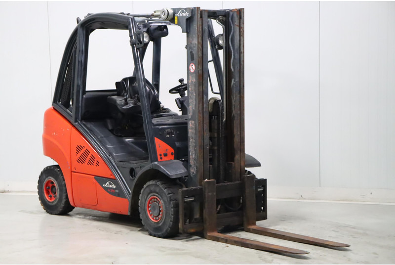 Linde H25D-02 - Empilhadeira a diesel: foto 1 Linde H25D-02 - Empilhadeira a diesel: foto 1
