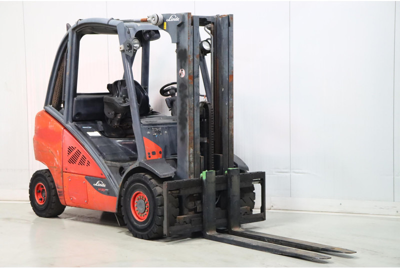 Linde H30D-02 - Empilhadeira a diesel: foto 1 Linde H30D-02 - Empilhadeira a diesel: foto 1
