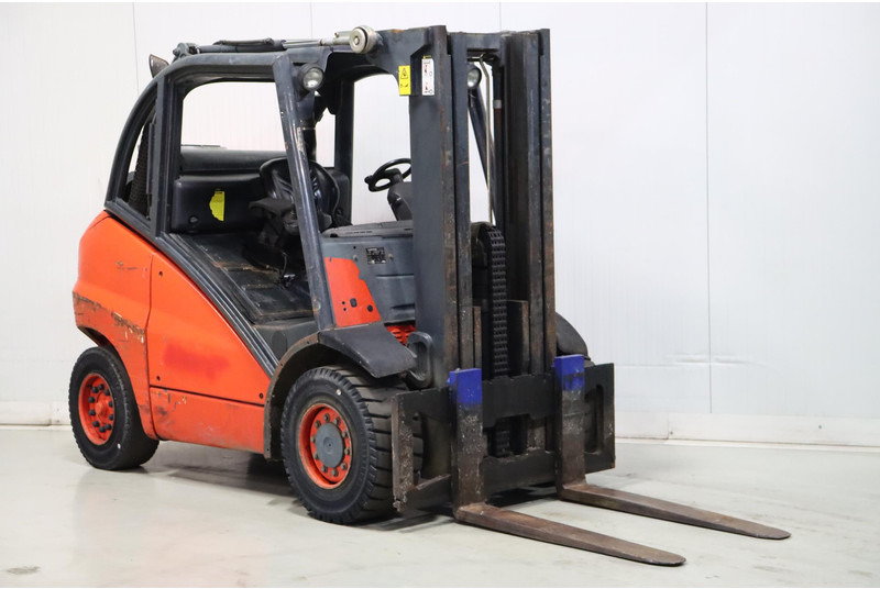 Linde H45T - Empilhadeira a gás: foto 1 Linde H45T - Empilhadeira a gás: foto 1