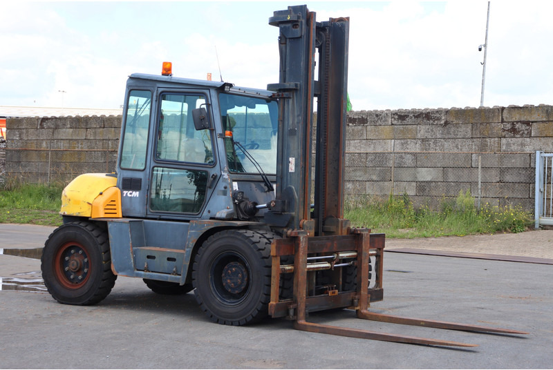 TCM FD80-2 - Empilhadeira a diesel: foto 1 TCM FD80-2 - Empilhadeira a diesel: foto 1