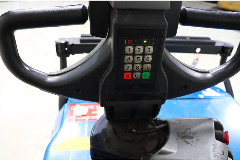 Toyota OSE120 - Order-picker: foto 2 Toyota OSE120 - Order-picker: foto 2