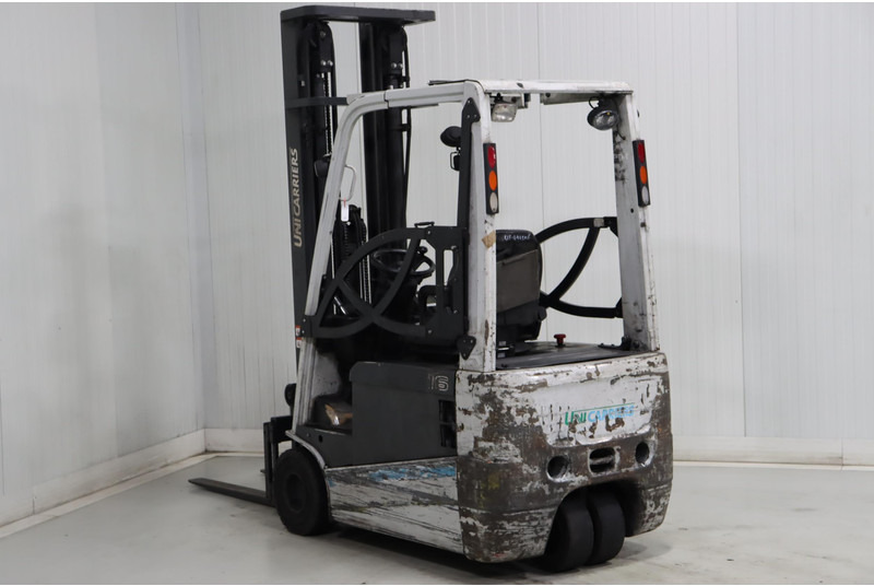 UniCarriers AG1N1L16Q - Empilhadeira elétrica: foto 4 UniCarriers AG1N1L16Q - Empilhadeira elétrica: foto 4
