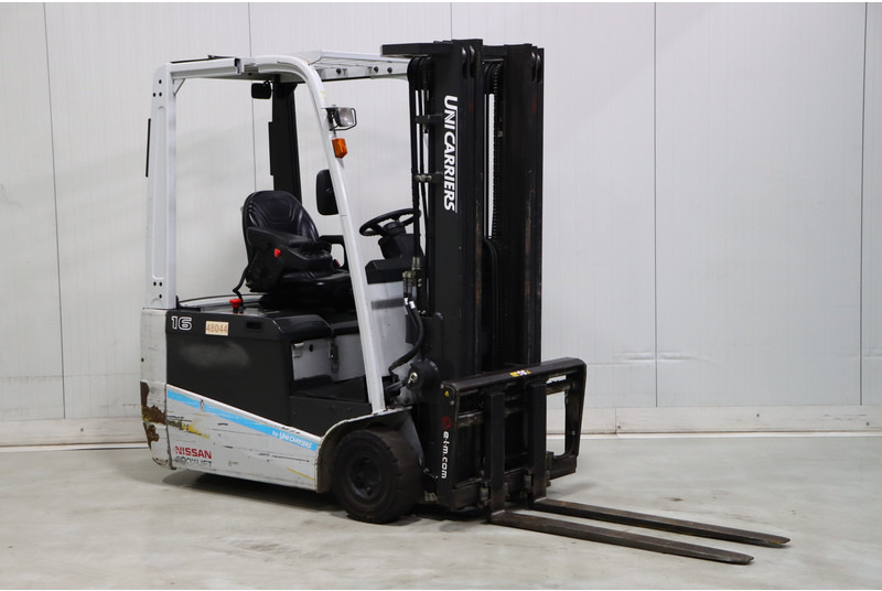 UniCarriers AG1N1L16Q - Empilhadeira elétrica: foto 1 UniCarriers AG1N1L16Q - Empilhadeira elétrica: foto 1