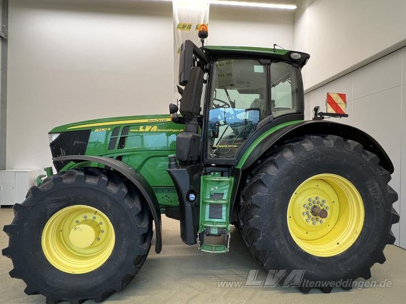 John Deere 6230R mit CommandPro - Trator: foto 4 John Deere 6230R mit CommandPro - Trator: foto 4