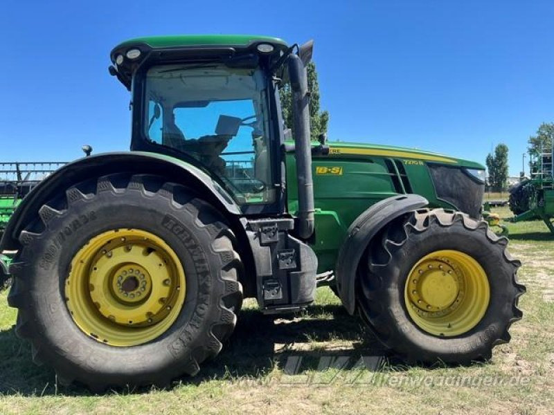 John Deere 7270R - Trator: foto 1 John Deere 7270R - Trator: foto 1