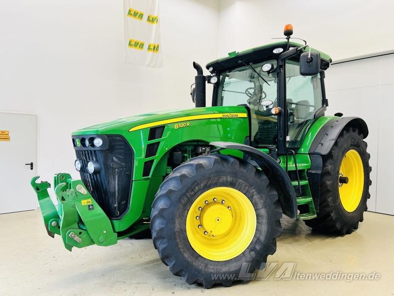 John Deere 8320R - Trator: foto 1 John Deere 8320R - Trator: foto 1