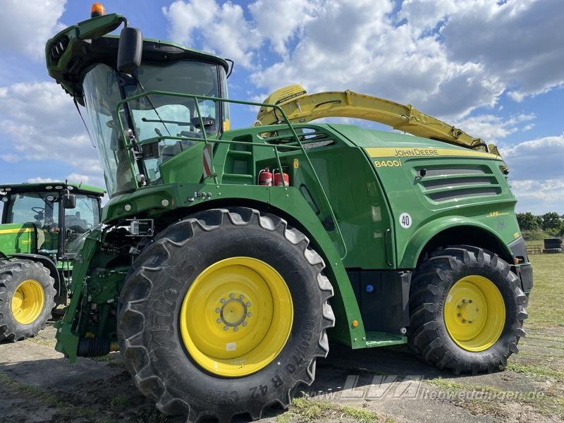 John Deere 8400 - Picadora de forragem automotriz: foto 4 John Deere 8400 - Picadora de forragem automotriz: foto 4
