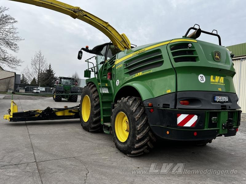Picadora de forragem automotriz John Deere 8700: foto 7