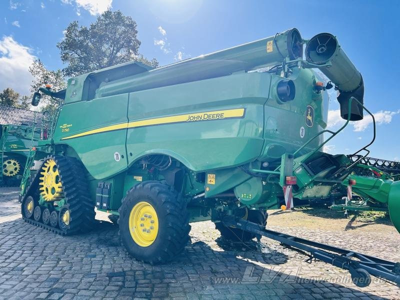 John Deere S790 - Ceifeira debulhadora: foto 5 John Deere S790 - Ceifeira debulhadora: foto 5