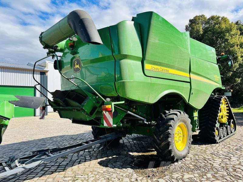 John Deere S790 - Ceifeira debulhadora: foto 4 John Deere S790 - Ceifeira debulhadora: foto 4