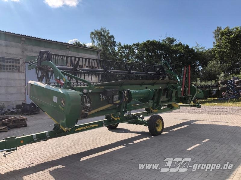 John Deere T550 - Ceifeira debulhadora: foto 5 John Deere T550 - Ceifeira debulhadora: foto 5