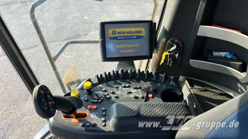 Ceifeira debulhadora New Holland CR9.90: foto 7 Ceifeira debulhadora New Holland CR9.90: foto 7