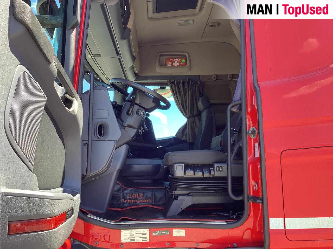 SCANIA R410 - Camião transportador de contêineres/ Caixa móvel: foto 4 SCANIA R410 - Camião transportador de contêineres/ Caixa móvel: foto 4