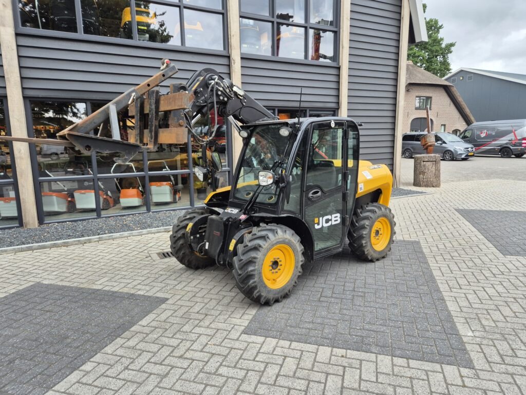 JCB 516-40 - Empilhador telescópico: foto 2 JCB 516-40 - Empilhador telescópico: foto 2