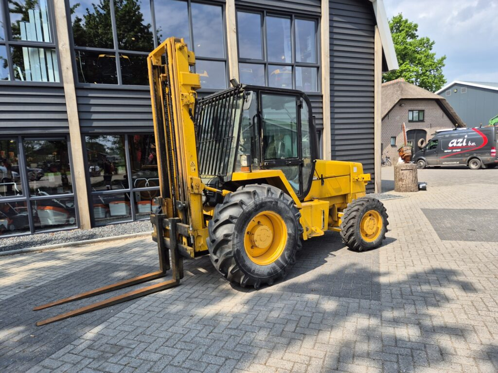 JCB 926 roughterrain forklift - Empilhadeira a diesel: foto 2 JCB 926 roughterrain forklift - Empilhadeira a diesel: foto 2