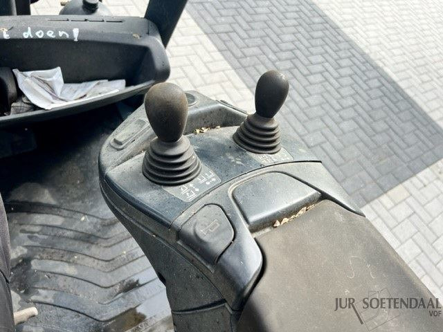 LINDE H 35 TEV0 - Empilhadeira a gás: foto 4 LINDE H 35 TEV0 - Empilhadeira a gás: foto 4