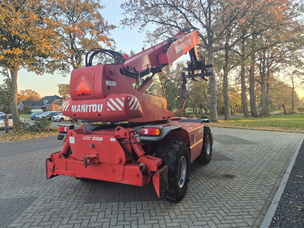 MANITOU MRT 2150 privilege - Empilhador telescópico: foto 5 MANITOU MRT 2150 privilege - Empilhador telescópico: foto 5