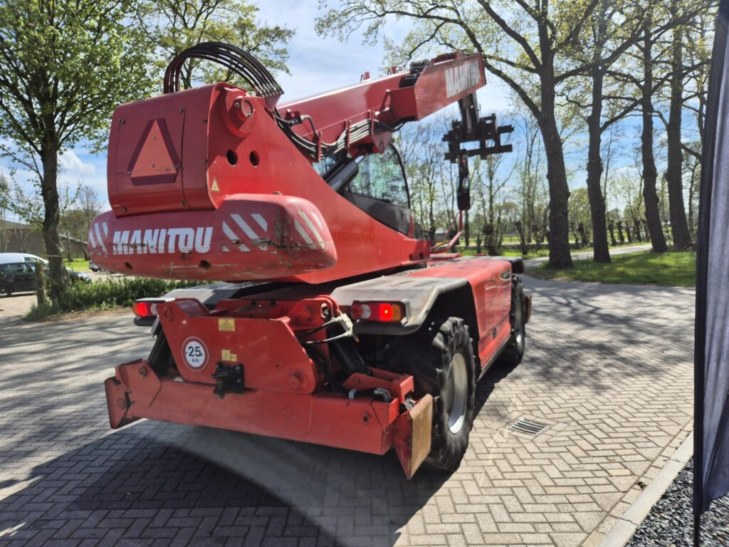 MANITOU MRT 2550+ privilege - Empilhador telescópico: foto 5 MANITOU MRT 2550+ privilege - Empilhador telescópico: foto 5