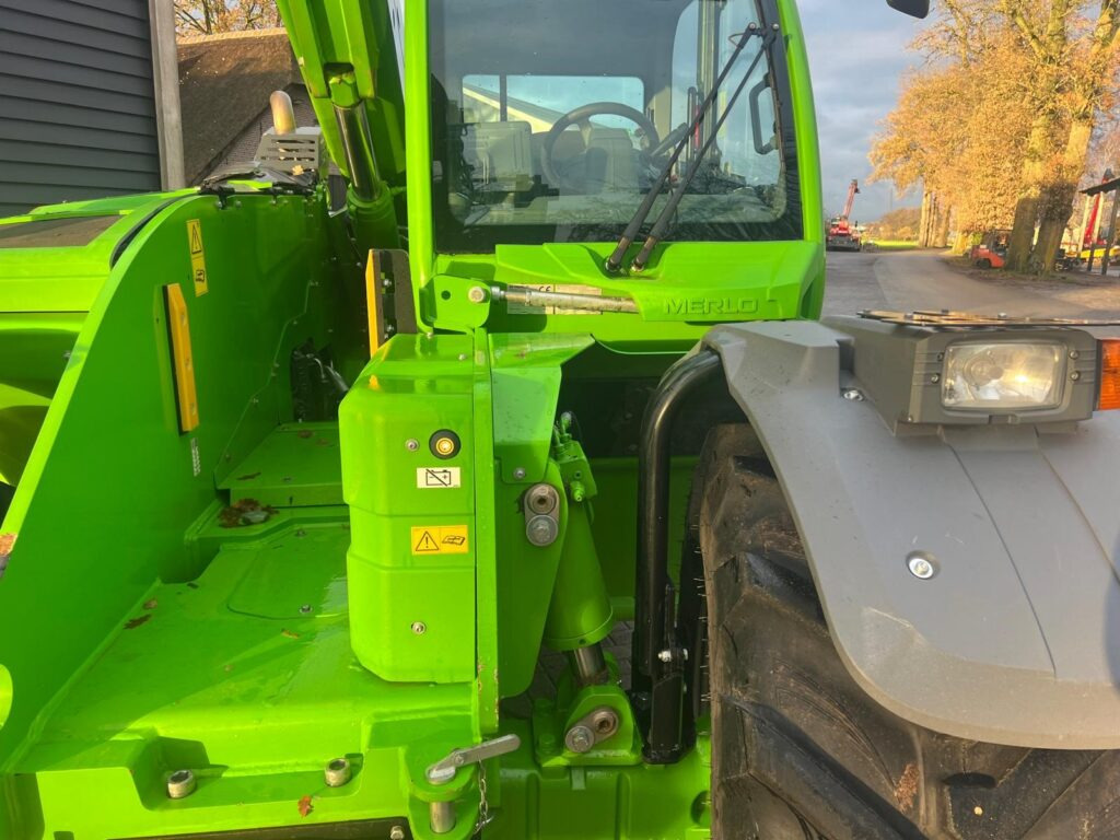MERLO 65.9 TF - Empilhador telescópico: foto 3 MERLO 65.9 TF - Empilhador telescópico: foto 3