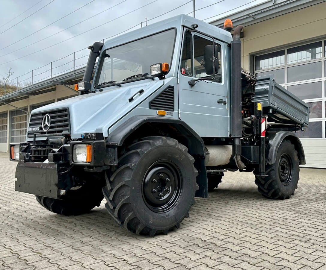 Unimog 130 - U130 418 74426 mit Kran und Winde Mer - Camião basculante: foto 3 Unimog 130 - U130 418 74426 mit Kran und Winde Mer - Camião basculante: foto 3