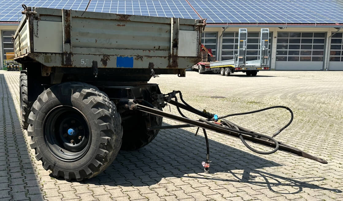 Unimog Anhänger 3 Seitenkipper Müller Mitteltal KD - Reboque basculante: foto 2 Unimog Anhänger 3 Seitenkipper Müller Mitteltal KD - Reboque basculante: foto 2