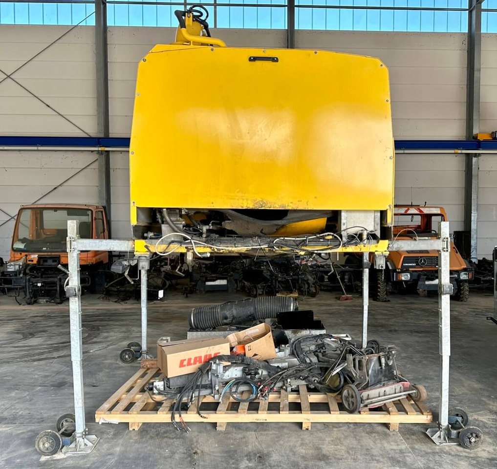 Unimog Aufbaukehrmaschine Trilety SK-370 - Varredora urbana: foto 2 Unimog Aufbaukehrmaschine Trilety SK-370 - Varredora urbana: foto 2