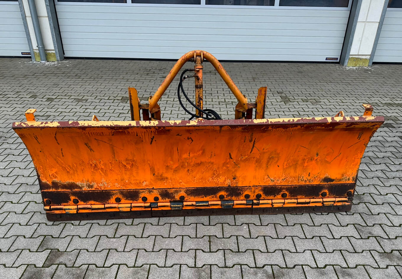 Unimog Schneepflug - Schneeschild Schmidt CP1 - Lâmina limpa-neves: foto 2 Unimog Schneepflug - Schneeschild Schmidt CP1 - Lâmina limpa-neves: foto 2