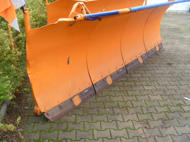 Unimog Schneepflug - Schneeschild Schmidt MF5.3 - Lâmina limpa-neves: foto 2 Unimog Schneepflug - Schneeschild Schmidt MF5.3 - Lâmina limpa-neves: foto 2