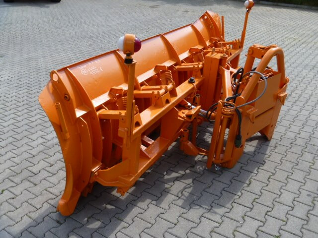 Unimog Schneepflug - Schneeschild Schmidt MF5.3 - Lâmina limpa-neves: foto 3 Unimog Schneepflug - Schneeschild Schmidt MF5.3 - Lâmina limpa-neves: foto 3