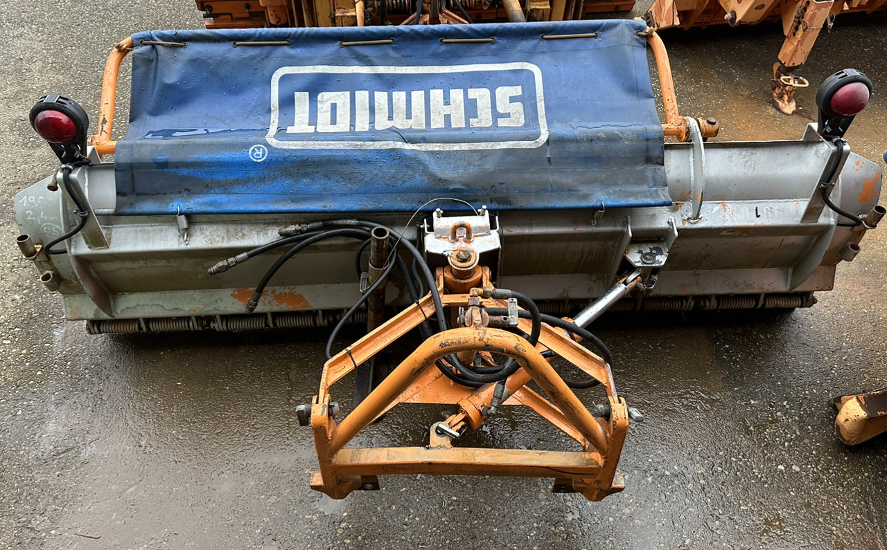 Unimog Schneepflug - Schneeschild Schmidt Micro - Lâmina limpa-neves: foto 5 Unimog Schneepflug - Schneeschild Schmidt Micro - Lâmina limpa-neves: foto 5
