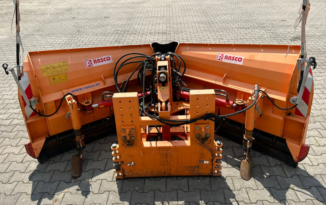 Unimog Schneepflug - Vario Rasco VERTUS 3.2 GB2X3 - Lâmina limpa-neves: foto 5 Unimog Schneepflug - Vario Rasco VERTUS 3.2 GB2X3 - Lâmina limpa-neves: foto 5