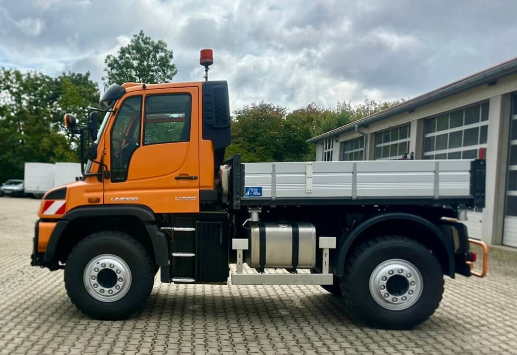 Unimog 530 - U530 405 44301 Mercedes Benz 405 - Veículo municipal/ Especial: foto 2 Unimog 530 - U530 405 44301 Mercedes Benz 405 - Veículo municipal/ Especial: foto 2