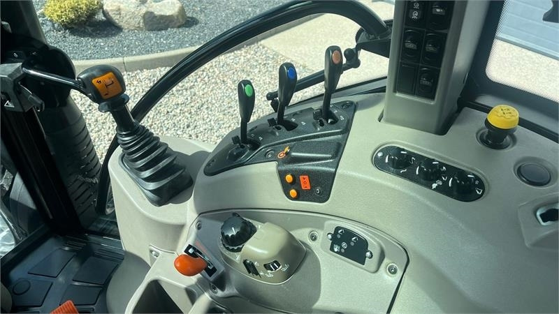 Trator Case IH Farmall 90A Kun 131 timer: foto 6