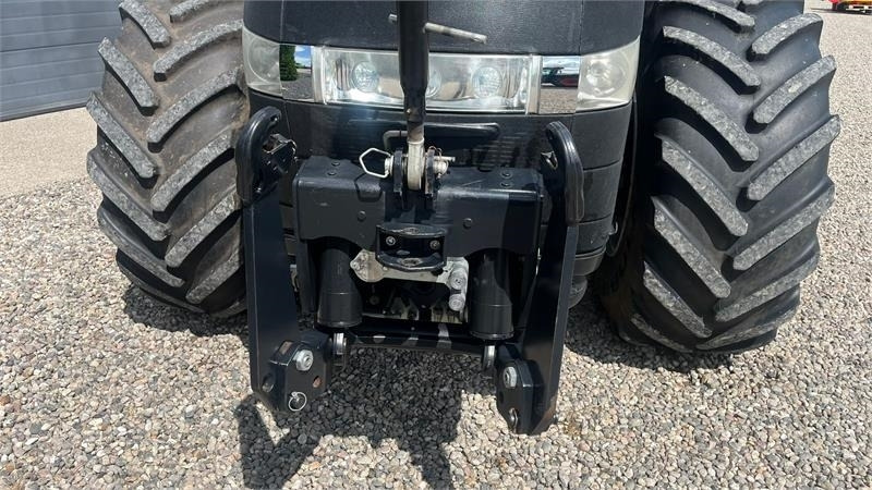 Case IH Magnum 370 CVX Med fronlift - Trator: foto 4 Case IH Magnum 370 CVX Med fronlift - Trator: foto 4