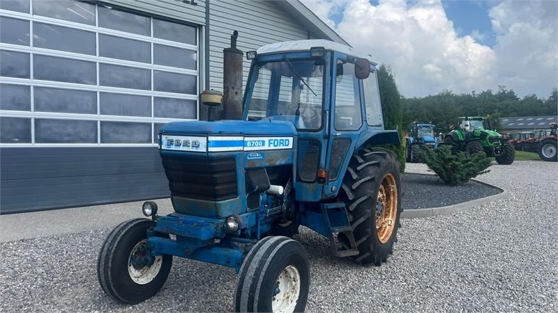Ford 6700 - Trator: foto 2 Ford 6700 - Trator: foto 2