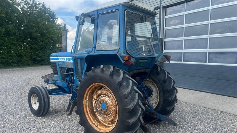 Ford 6700 - Trator: foto 3 Ford 6700 - Trator: foto 3