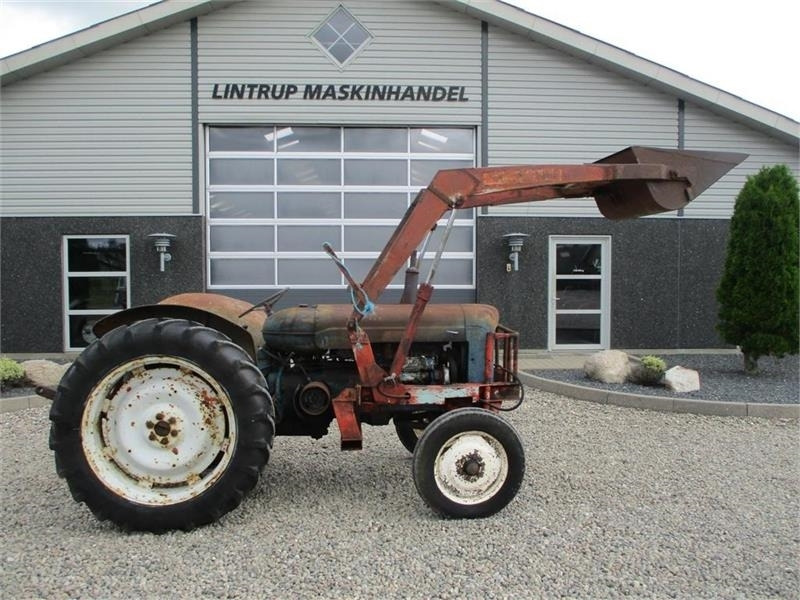 Fordson Frontlæsser med skovl og beslag fra Ford Major. Ka - Carregador frontal para o trator: foto 5 Fordson Frontlæsser med skovl og beslag fra Ford Major. Ka - Carregador frontal para o trator: foto 5