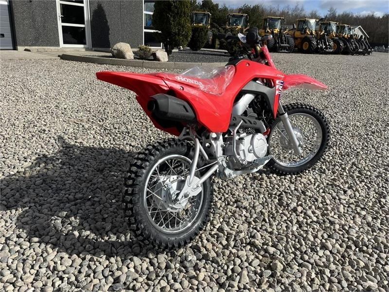 Honda CRF 110 F Den nye model - Quadriciclo: foto 5 Honda CRF 110 F Den nye model - Quadriciclo: foto 5