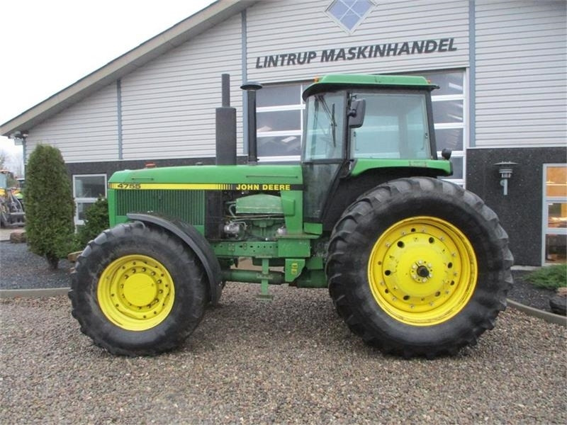 John Deere 4755 En rigtig kraftkarl med den store 7,6L motor  - Trator: foto 5 John Deere 4755 En rigtig kraftkarl med den store 7,6L motor  - Trator: foto 5