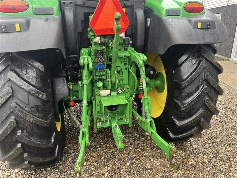 John Deere 6135R Krybegear, frontlift, TLS Affjedret foraksel - Trator: foto 3 John Deere 6135R Krybegear, frontlift, TLS Affjedret foraksel - Trator: foto 3