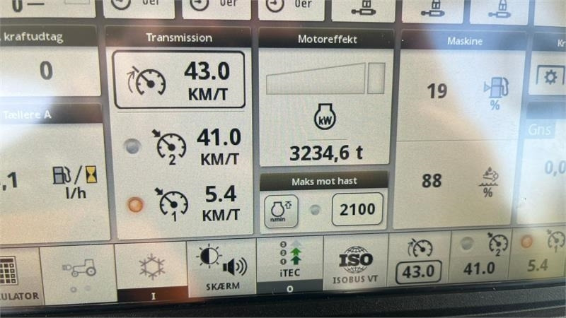 John Deere 6195R Ultimate Edition, CommandPro, Meget velholdt - Trator: foto 2 John Deere 6195R Ultimate Edition, CommandPro, Meget velholdt - Trator: foto 2