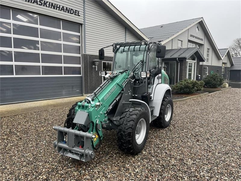 Kramer KL25.5T med teleskoparm, så den har stor rækkevidd - Empilhador telescópico: foto 3 Kramer KL25.5T med teleskoparm, så den har stor rækkevidd - Empilhador telescópico: foto 3