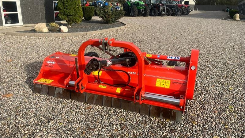 Kuhn VKM 240 Meget velholdt og ikke meget brugt slaglek - Gadanheira: foto 1 Kuhn VKM 240 Meget velholdt og ikke meget brugt slaglek - Gadanheira: foto 1