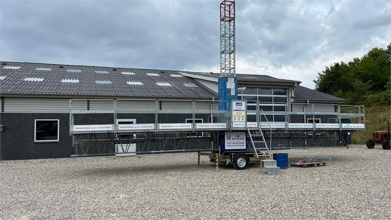 Manitou Mandskabskurv arbejdsplatformen, Byggeelevatorer, - Empilhador telescópico: foto 2 Manitou Mandskabskurv arbejdsplatformen, Byggeelevatorer, - Empilhador telescópico: foto 2