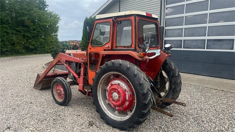 Massey Ferguson 165 Med frontlæsser - Trator: foto 3 Massey Ferguson 165 Med frontlæsser - Trator: foto 3