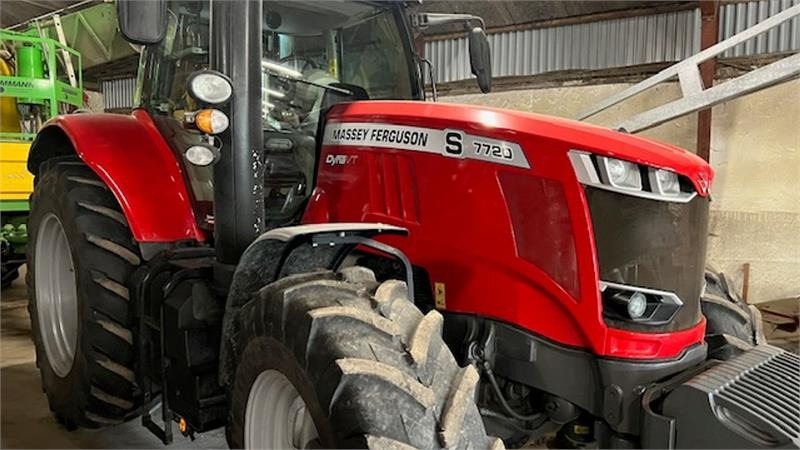 Massey Ferguson 7720S Velholdt traktor. Har aldrig lavet andet en - Trator: foto 2 Massey Ferguson 7720S Velholdt traktor. Har aldrig lavet andet en - Trator: foto 2